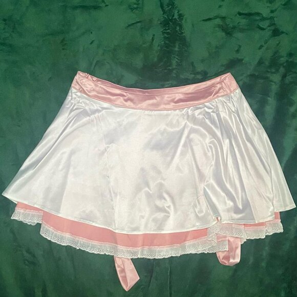 SOLD - New Dolls Kill Strawberry Shortcake Pink Satin Skirt Large - Picture 8 of 8
